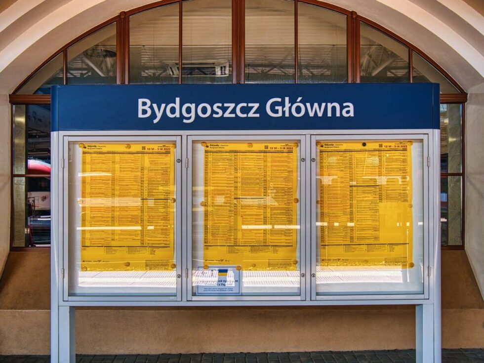 Rekordowo szybko koleją do Warszawy – rozkład jazdy pociągów po listopadowej korekcie
