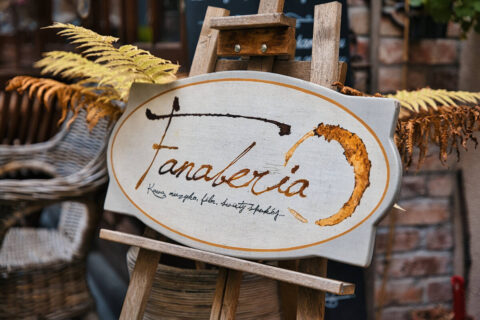 W Bydgoszczy zdarzają się cuda. Kultowa kawiarnia „Fanaberia” nie zniknie z miasta