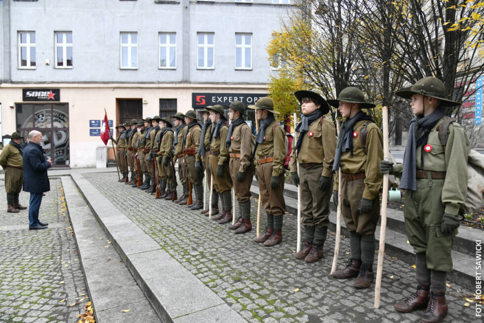 Święto Niepodległości. Bydgoszczanie od rana obchodzą 11 listopada