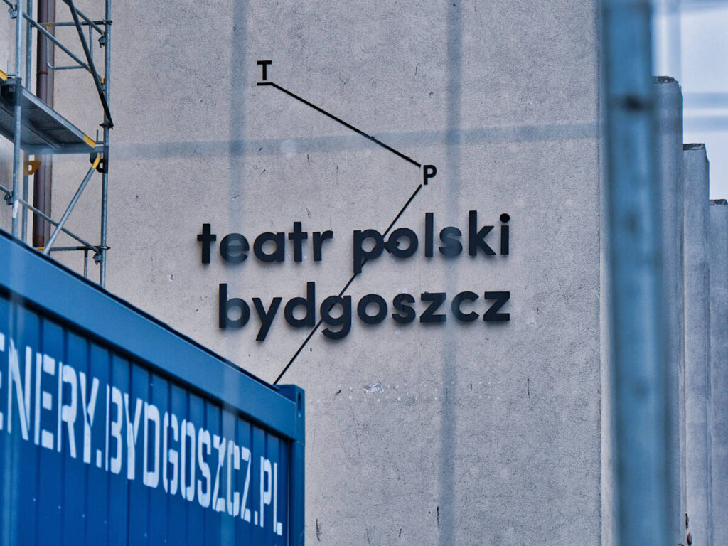 Remont Teatru Polskiego