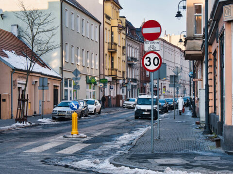 Zmiany w Strefie Płatnego Parkowania. Nowe ulice jednokierunkowe. Ułatwienia dla pieszych i rowerzystów