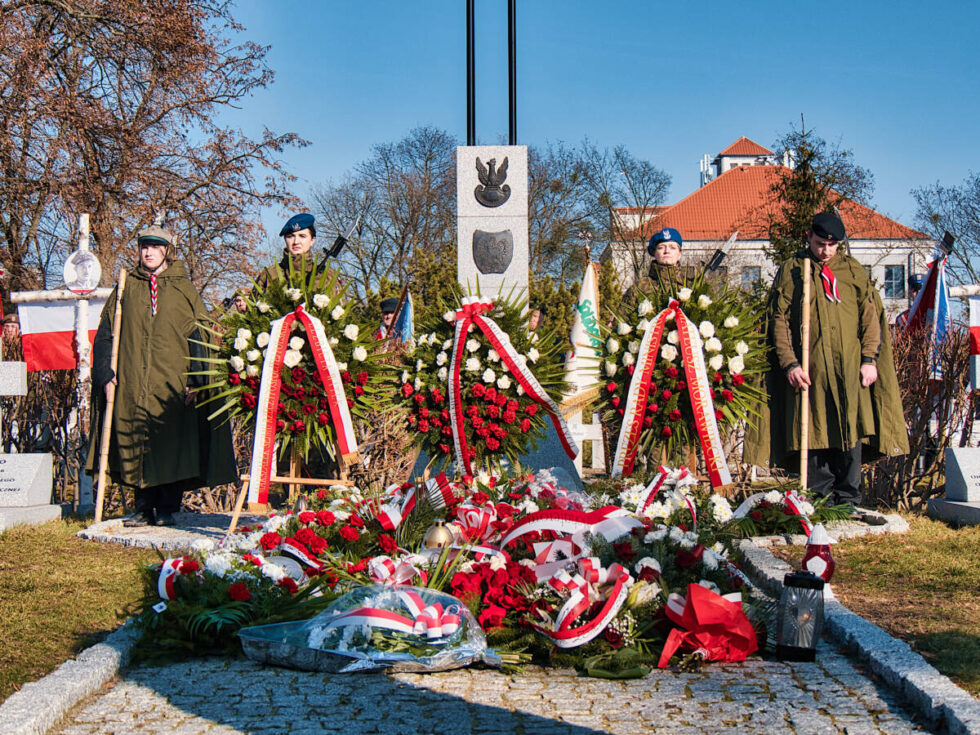 Dzień Żołnierzy Wyklętych w Bydgoszczy. „My, Polacy, chcemy i będziemy okazywać nasz hołd i wdzięczność” [ZDJĘCIA]