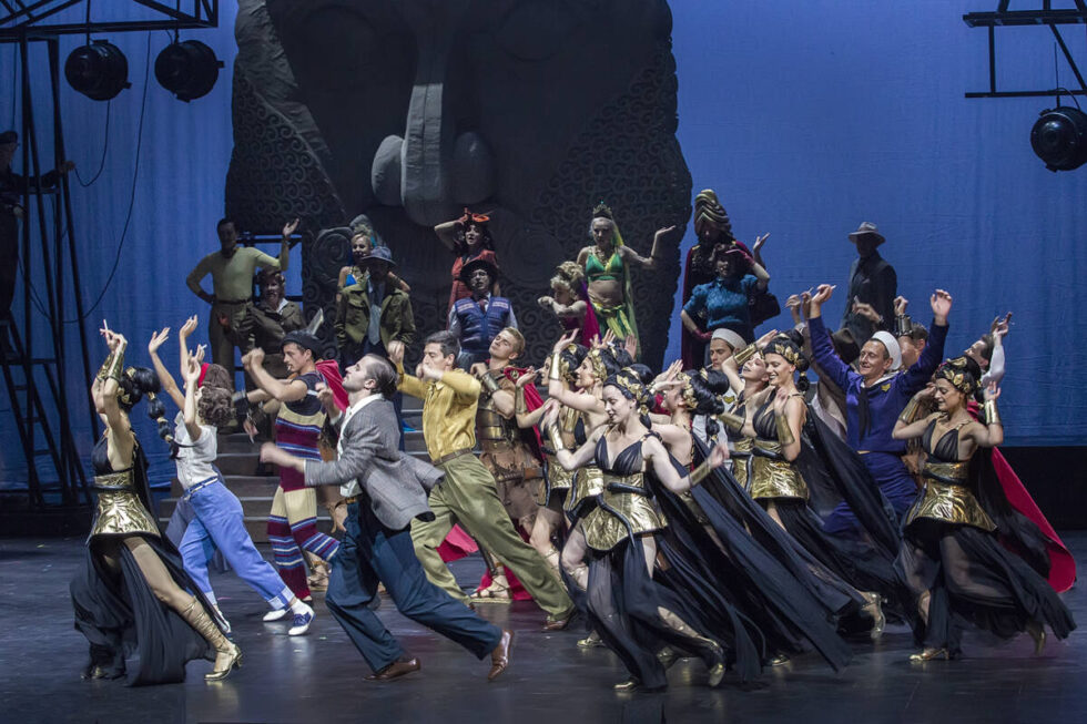 Krzysztof Herdzin w Operze Nova. Na scenę wraca musical „Bulwar Zachodzącego Słońca”