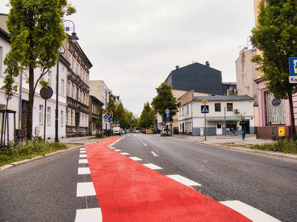 Pasy, kontrapasy i kontraruchy rowerowe. Jak się poruszać? Rowerzyści z Bydgoskiej Masy Krytycznej wyjaśniają na przykładzie ul. Sułkowskiego