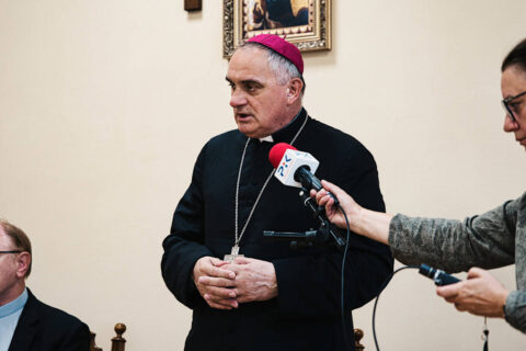 Biskup bydgoski Krzysztof Włodarczyk: Urząd Miasta Bydgoszczy nie wydał decyzji zakazującej używania dzwonów w kościele Św. Trójcy