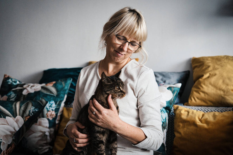 Małgorzata Maciąg – kocia mama z Bydgoszczy. Ma w domu 13 kotów. „One pomagają na depresję”