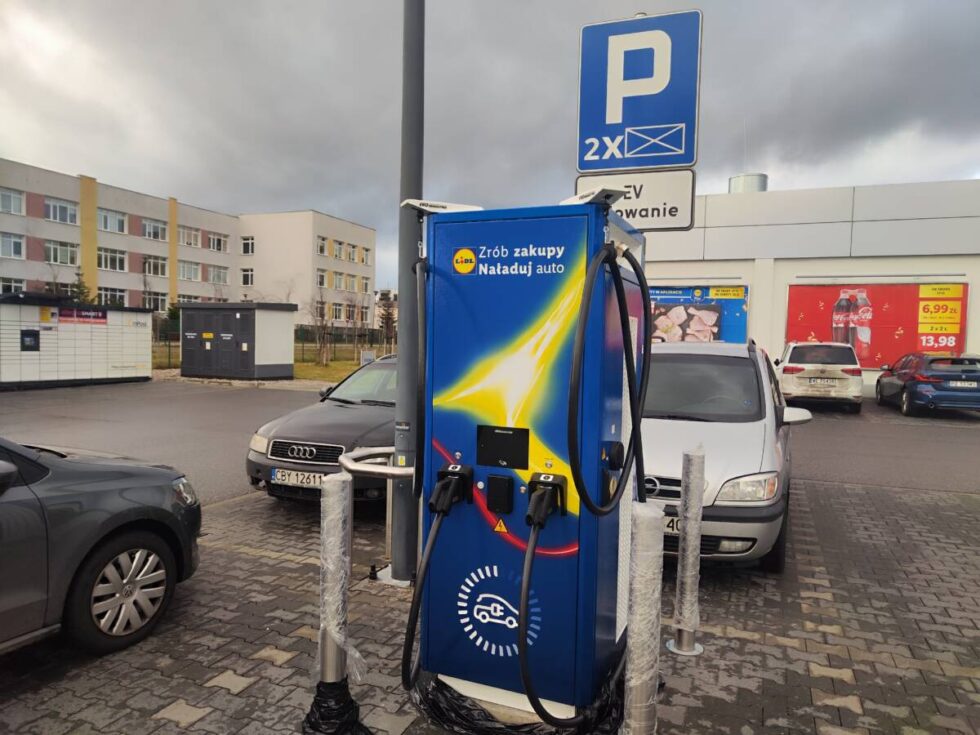 Wszystkie bydgoskie sklepy sieci Lidl z ładowarkami samochodów elektrycznych?