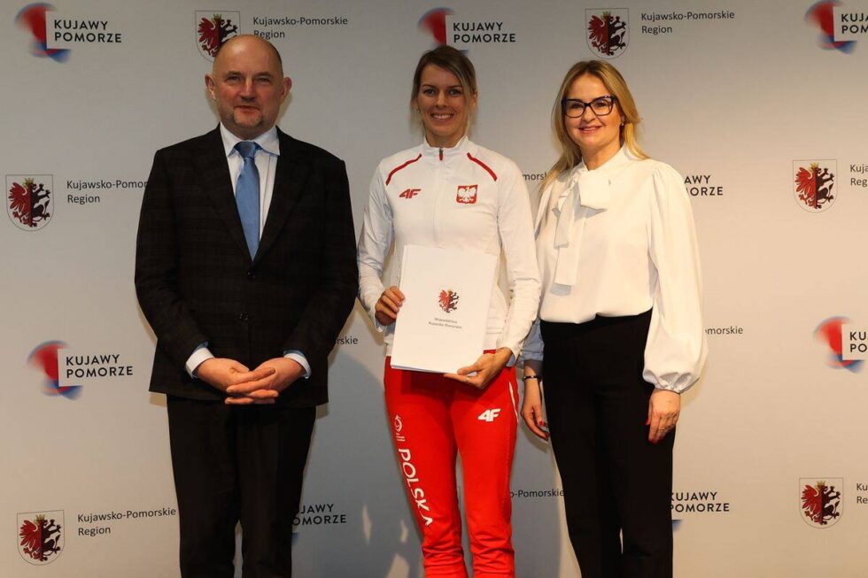 Marszałek wręczył nagrody sportowcom z Bydgoszczy. Wśród nich są nasze nadzieje olimpijskie