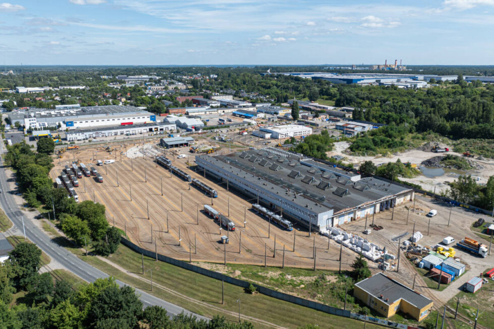 Nowa zajezdnia tramwajowa – tak postępują prace przy ulicy Toruńskiej [ZDJĘCIA]