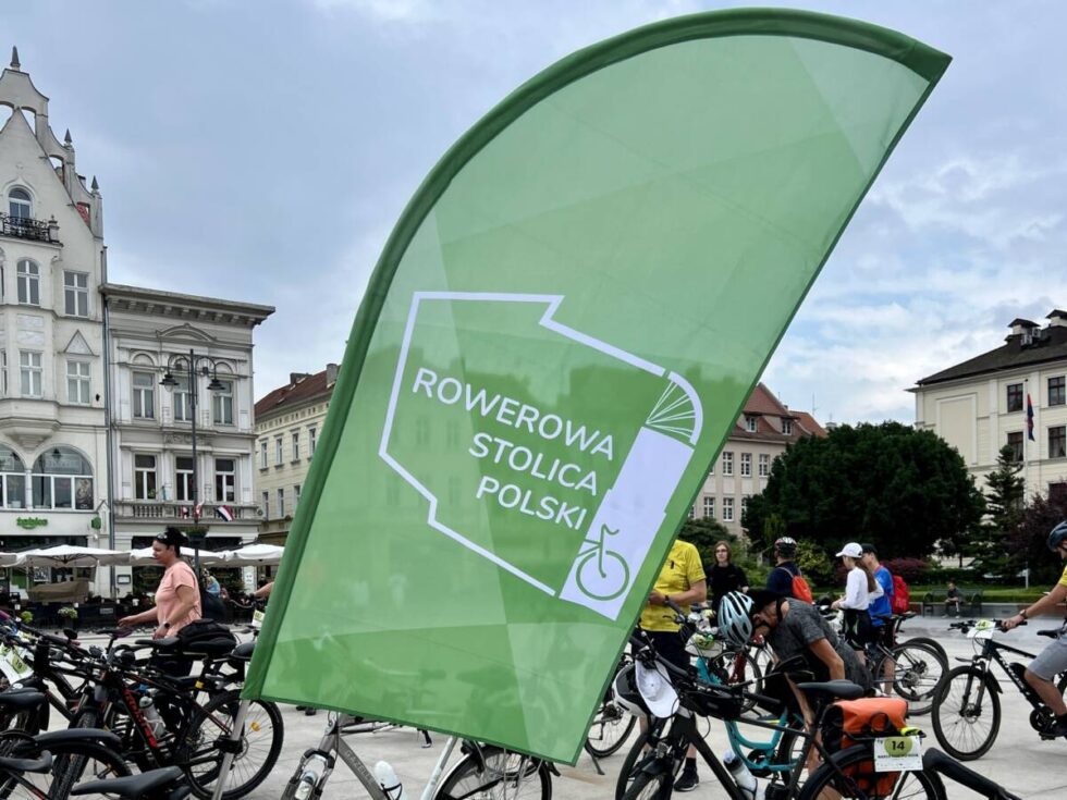 Rowerowa Stolica Polski. Rozpoczyna się wydawanie gadżetów dla najbardziej „nakręconych” mieszkańców Metropolii