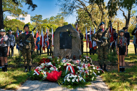 Bydgoszcz uczci pamięć bohaterów. 82. rocznica wybuchu Powstania Warszawskiego - zabrzmią syreny w mieście
