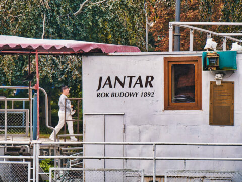 Statek Jantar