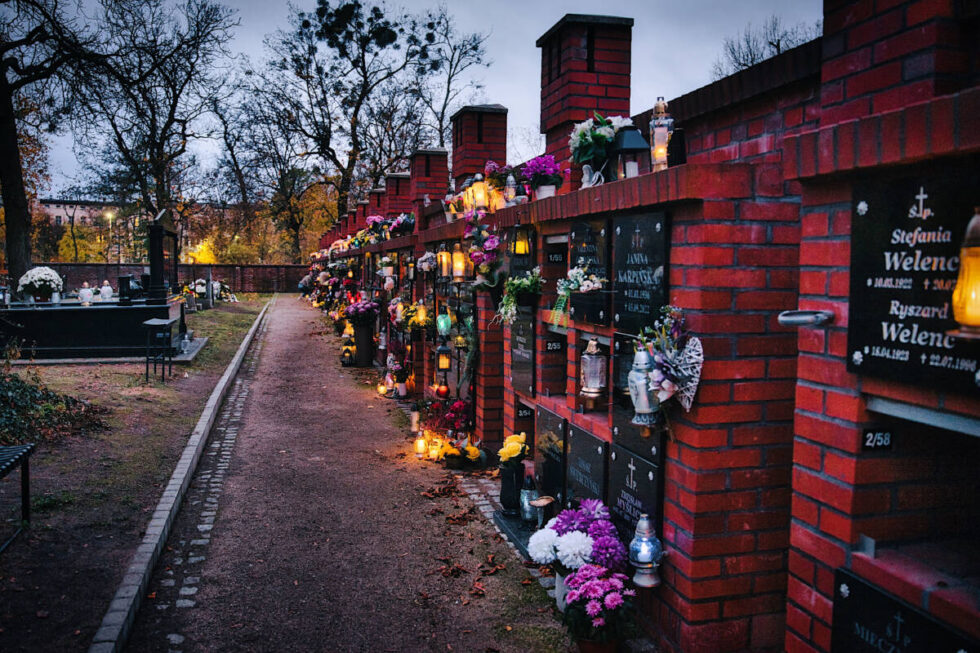 Wszystkich Świętych – zmiany w organizacji ruchu w pobliżu bydgoskich cmentarzy