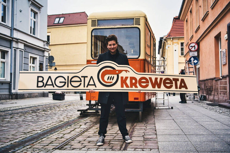 Tramwaj z krewetkami na Długiej. Bagieta Kreweta, czyli bistro w zabytku oraz 