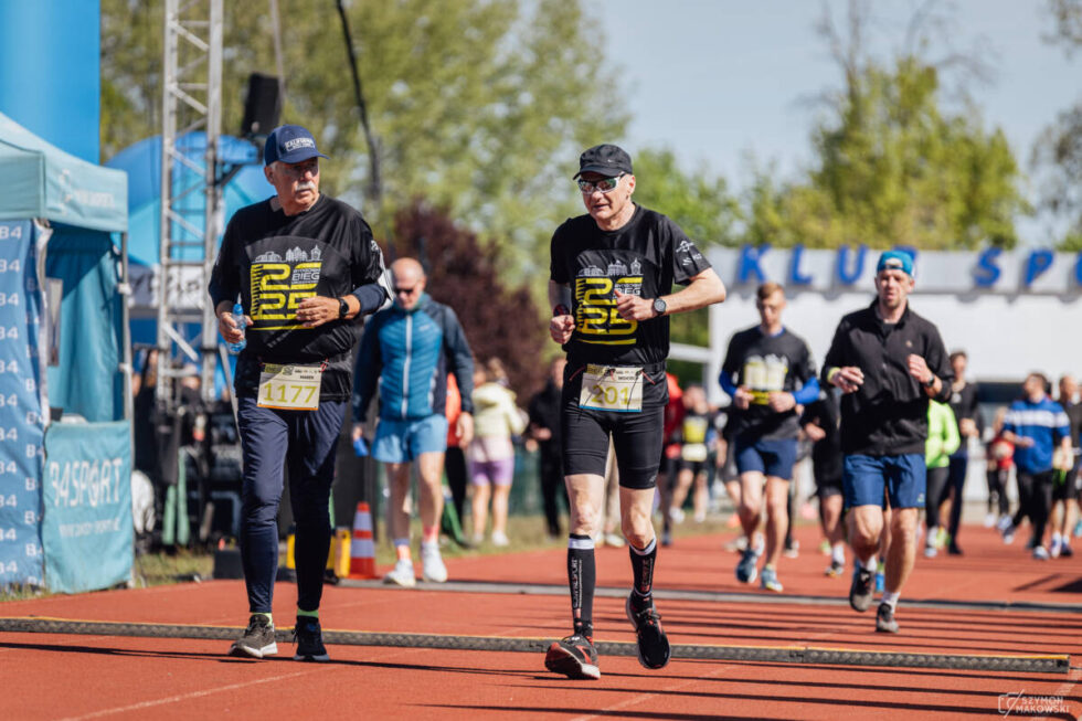 Przebiegnij dziesięć kilometrów i zdobądź zniżkę na Bydgoski Bieg Urodzinowy