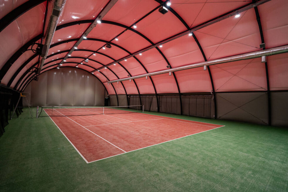 Akademickie Centrum Sportu 2.0 – korty tenisowe pod dachem, strzelnica, piłkarskie boisko i tartanowa bieżnia [ZDJĘCIA]