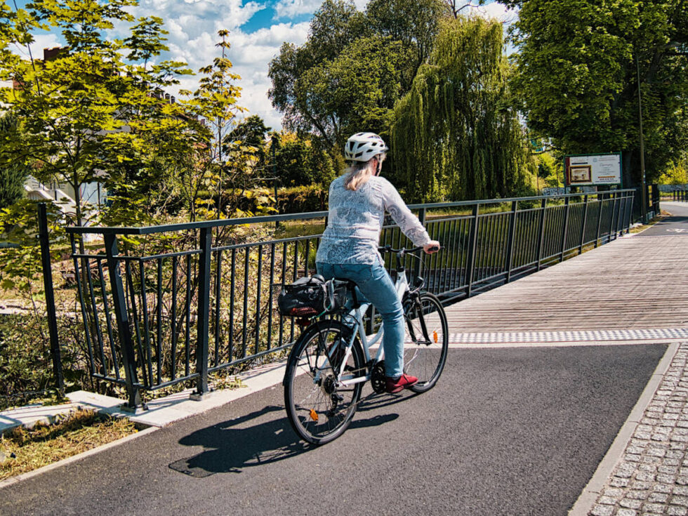 Bydgoszcz z tytułem „Gmina Przyjazna Rowerzystom”. Certyfikat przyznany przez PTTK