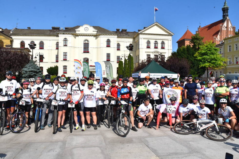 Rowerowy rajd frekwencyjny – Bydgoszcz pojechała do Torunia [WIDEO, ZDJĘCIA]
