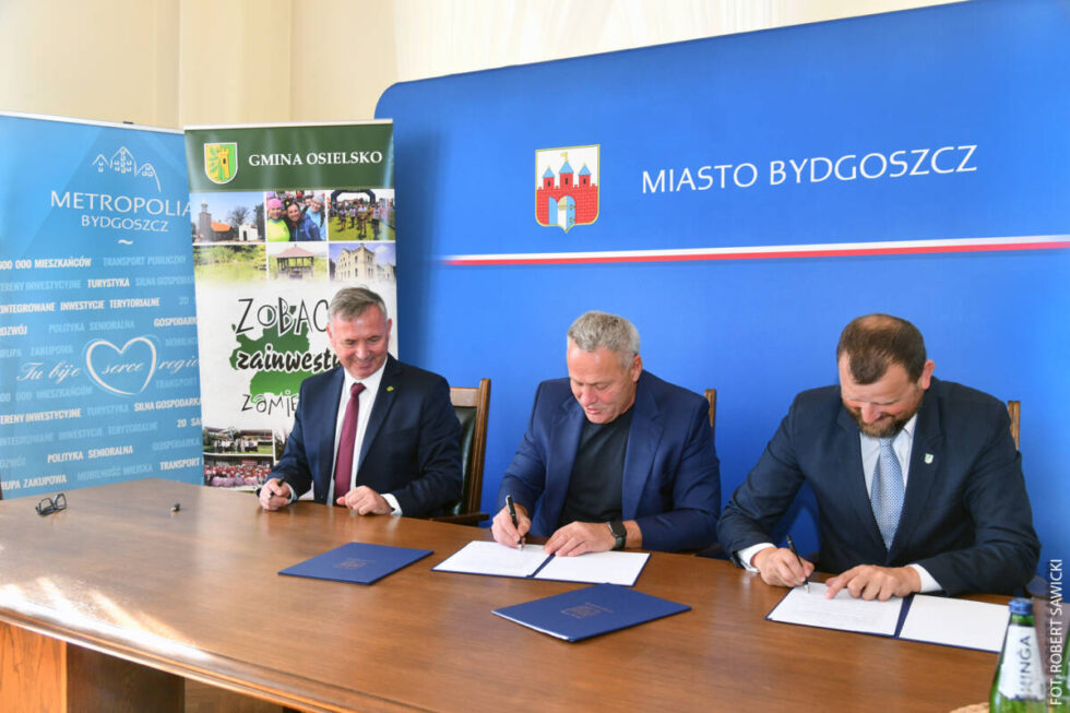 Osielsko i Dobrcz rozwijają komunikację podmiejską – więcej połączeń z Bydgoszczą