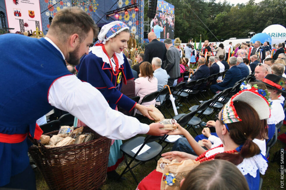 Dożynki wojewódzkie. Święto kujawsko-pomorskich rolników w Myślęcinku [ZDJĘCIA]