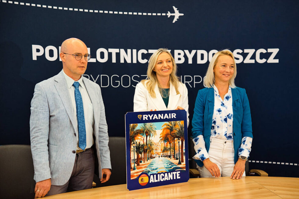 Loty do Alicante z bydgoskiego lotniska przedłużone na zimę. Więcej lotów do Londynu