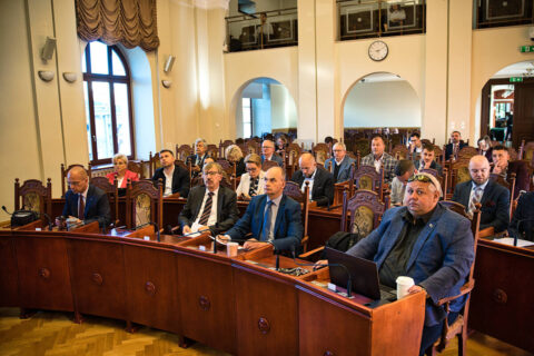 Radni apelują do prezydenta Karola Nawrockiego. O podpisanie ustawy w sprawie programu SAFE