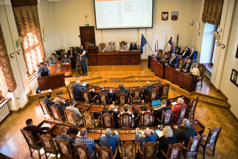 Bydgoszcz solidarna z Ukrainą. Miasto przekaże 200 tys. złotych dla Czerkasów i Krzemieńczuka