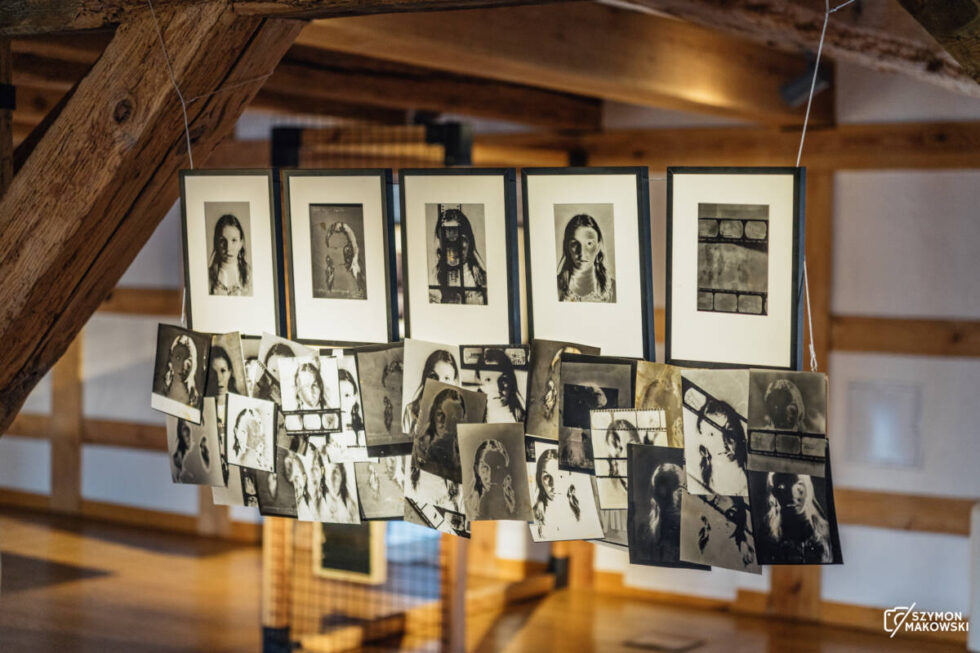 Portret, fotografia uliczna oraz pejzaż – trwa Biennale Fotografii w Młynach Rothera
