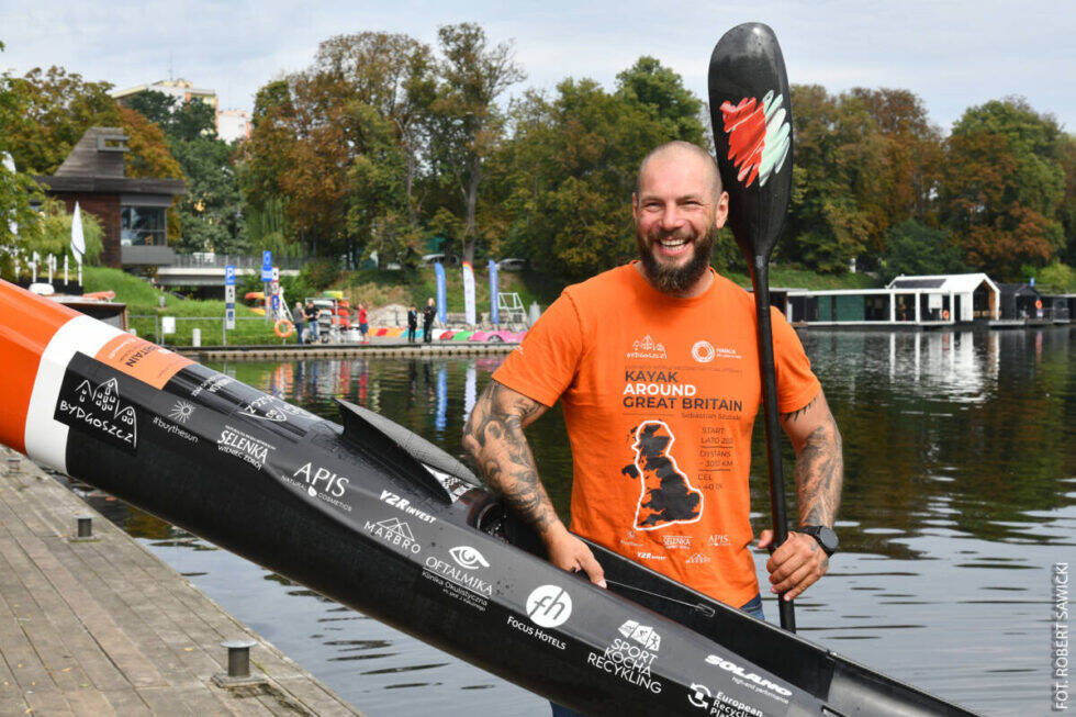 Sebastian Szubski w Fabryce Lloyda – zdobywca rekordu Guinnessa o kajakowej wyprawie i swej walce z chorobą