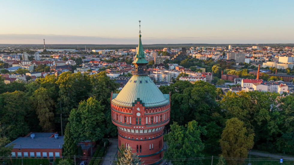 Bydgoszcz na żywo – 24 godziny na dobę z Wieży Ciśnień. Co można zobaczyć [WIDEO]