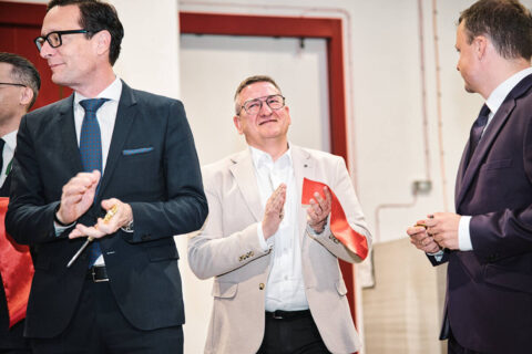 Odbudowana hala MMP Neupack Polska