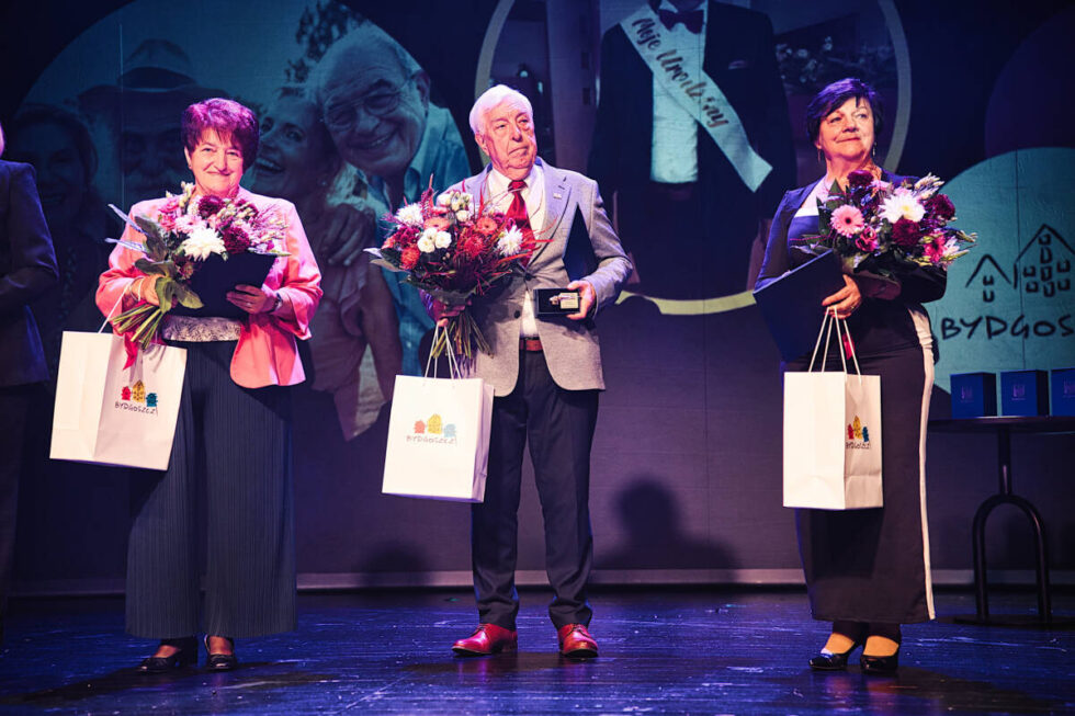 Uroczysta gala na zakończenie Bydgoskiego Dnia Seniorek i Seniorów. Tydzień z wieloma atrakcjami