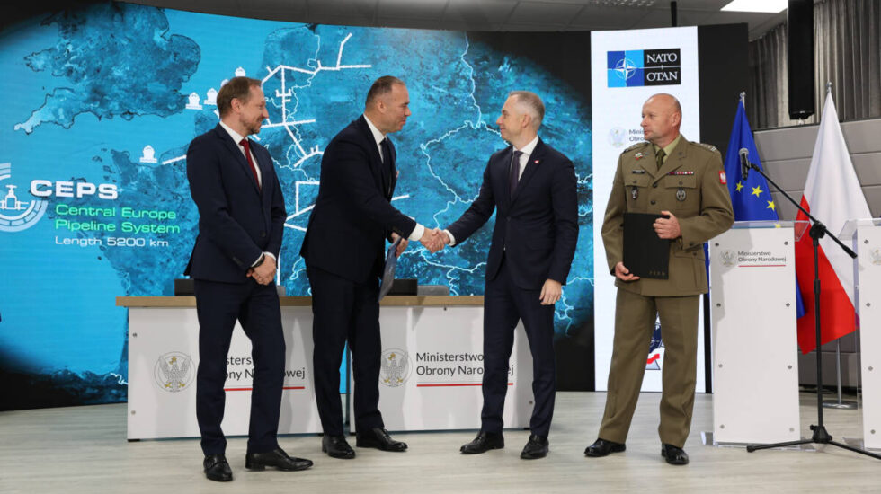 System paliwowych rurociągów NATO sięgać będzie aż pod Bydgoszcz