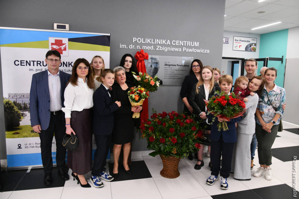 Poliklinika w Centrum Onkologii ma swego patrona. Nosi imię dr. Zbigniewa Pawłowicza