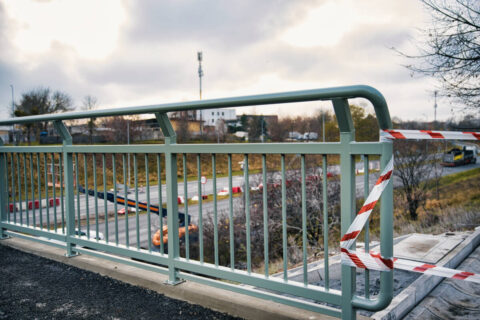 Kładka pieszo - rowerowa nad Alejami Jana Pawła II