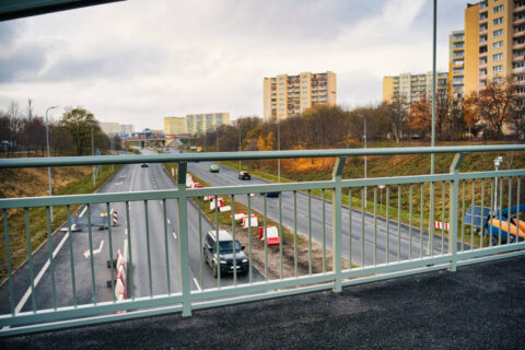 Kładka pieszo - rowerowa nad Alejami Jana Pawła II