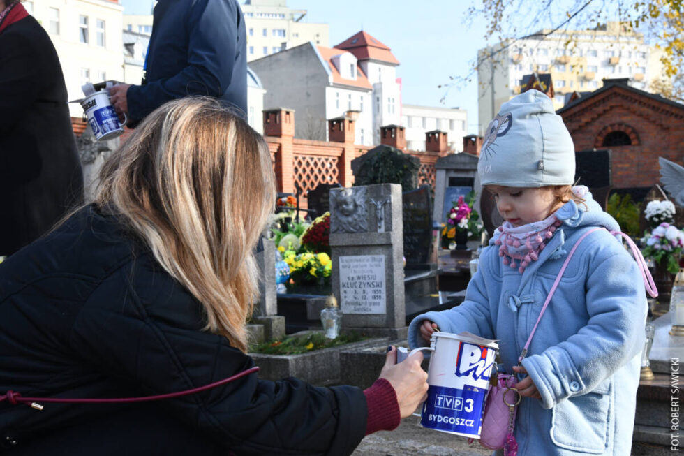 Bydgoska Kwesta 2026: Trwa rekrutacja wolontariuszy. Otrzymają lekcję troski o ślady przyszłości
