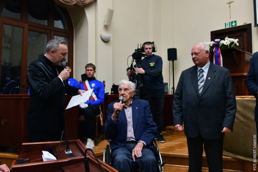 90 lat Kujawsko-Pomorskiej Rady Olimpijskiej. Nagrodzenie wspaniałych sportowców z Bydgoszczy oraz Kujaw i Pomorza