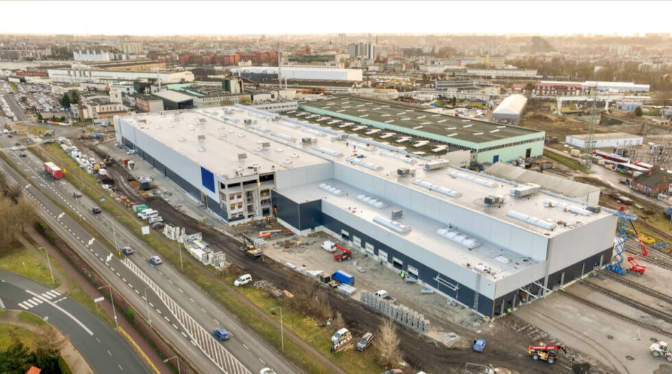 Bydgoska PESA z umową, która pozwala jej podwoić dotychczasową produkcję