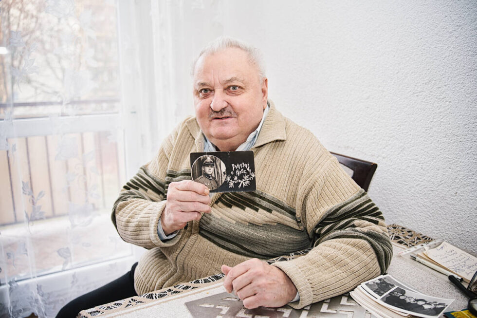 „Mama przed Niemcami ukryła tatę w koszu na bieliznę”. Historia żołnierza z Bydgoszczy, którego nieśmiertelnik odnaleziono pod Warszawą