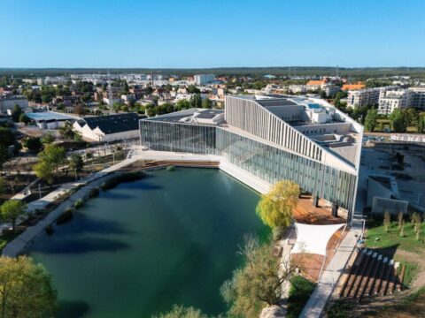 Nowa ikona Bydgoszczy najpiękniejszym obiektem w Polsce – kampus Akademii Muzycznej wygrywa