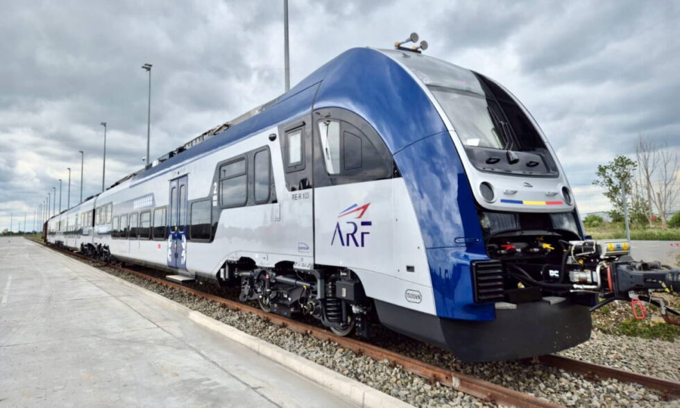 Pociągi z PESY pojadą po rumuńskich torach. Trwa ekspansja bydgoskiej firmy na rynek zagraniczny