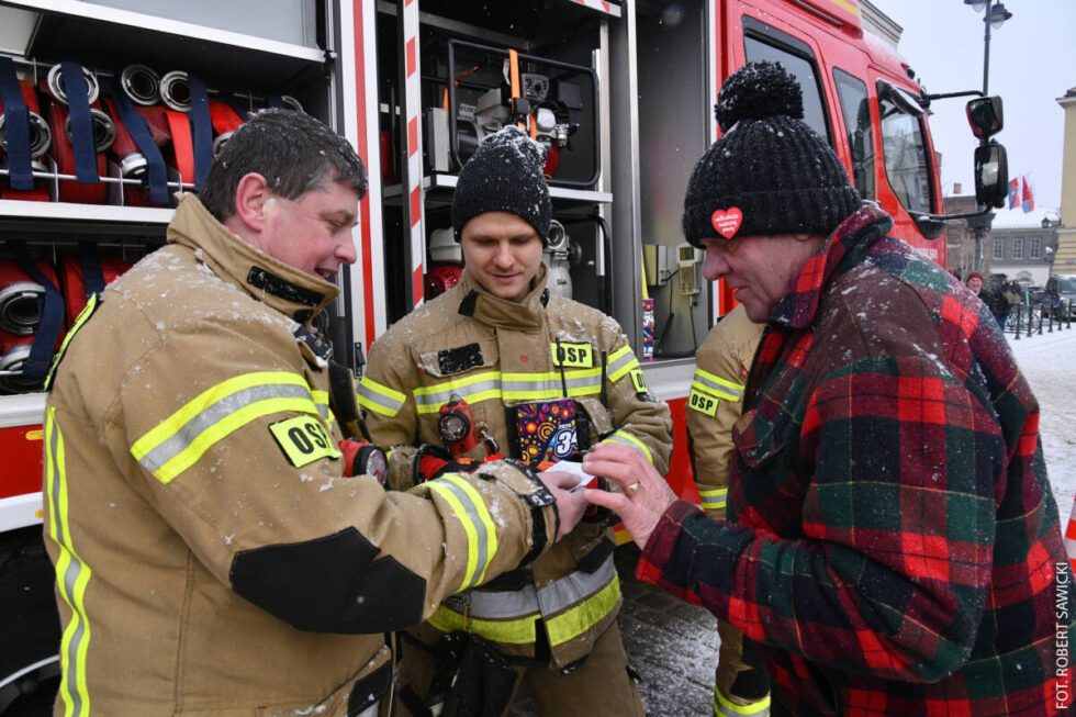 WOŚP 2026. Orkiestra Jurka Owsiaka gra bardzo głośno w Bydgoszczy. Co się dzieje w mieście [ZDJĘCIA]