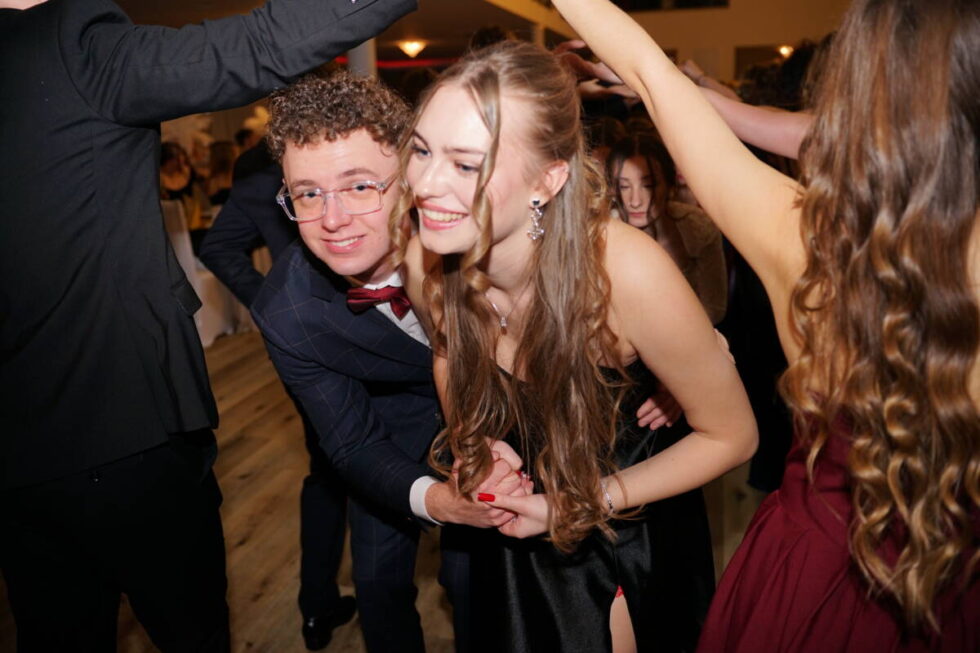 Studniówki 2026 w Bydgoszczy. Tak bawili się maturzyści z II Liceum Ogólnokształcącego [ZDJĘCIA]