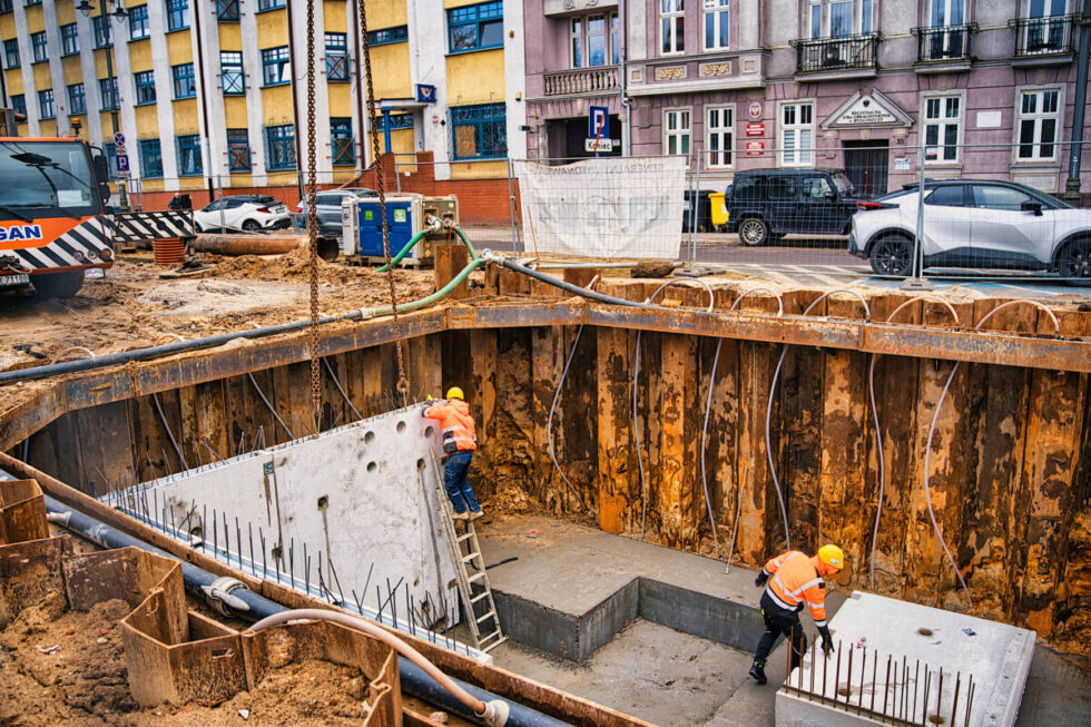 MWiK wznowiły budowę zbiorników retencyjnych. Prezes Stanisław Drzewiecki wyjaśnia sprawę z ul. Wileńskiej