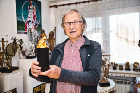 Aleksander Dętkoś, rzeźbiarz Bydgoszczy: - Pasłem krowy przy drodze i rzeźbiłem