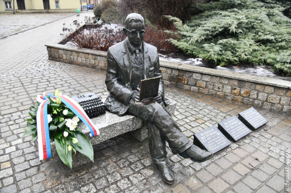 Laury Andrzeja Szwalbego i Mariana Rejewskiego przyznane. Uhonorowano ludzi kultury