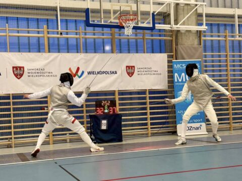 Bydgoski florecista wicemistrzem Polski. Kamil Tomeczek sam jest młodzieżowcem, a już trenuje najmłodszych adeptów