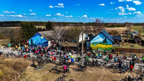 Aktywna Bydgoszcz rozpoczęła sezon u van Gogha. Rajd do wsi Brzózki na otwarcie treningu przed Rowerową Stolicą Polską [ZDJĘCIA]