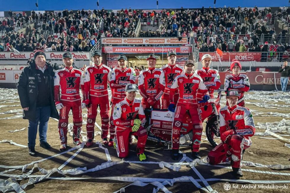 Zawodnicy Abramczyk Polonii zaprezentowali się kibicom. Pokazali nowe kevlary, w których powalczą o PGE Ekstraligę